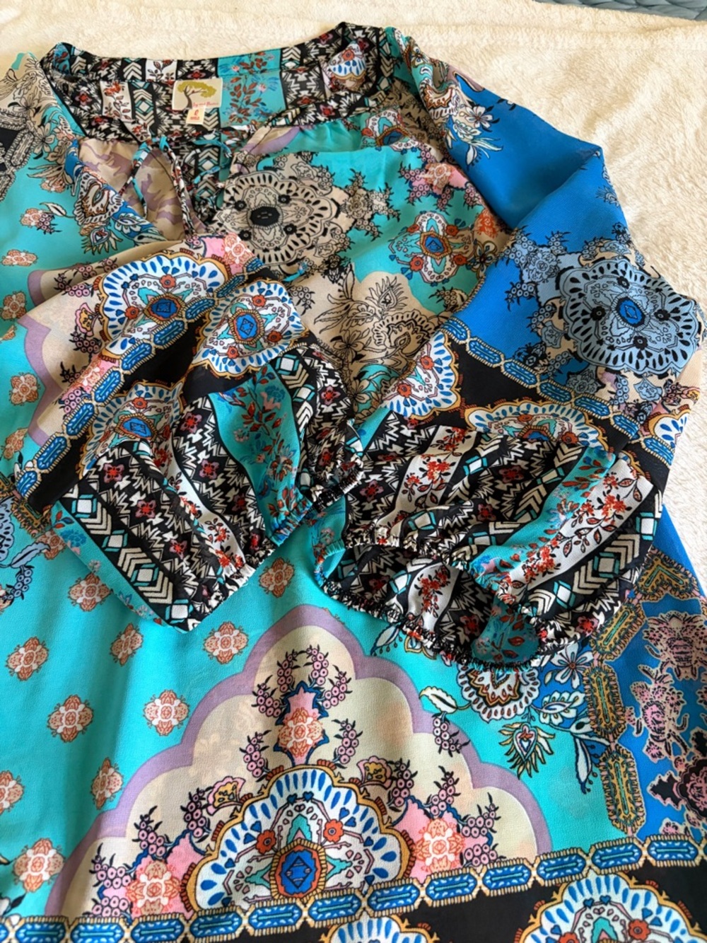 fig and flower Turquoise/Blue Printed Peasant‎ Semi Sheer Balloons Sleeve Blouse - Picture 7 of 9